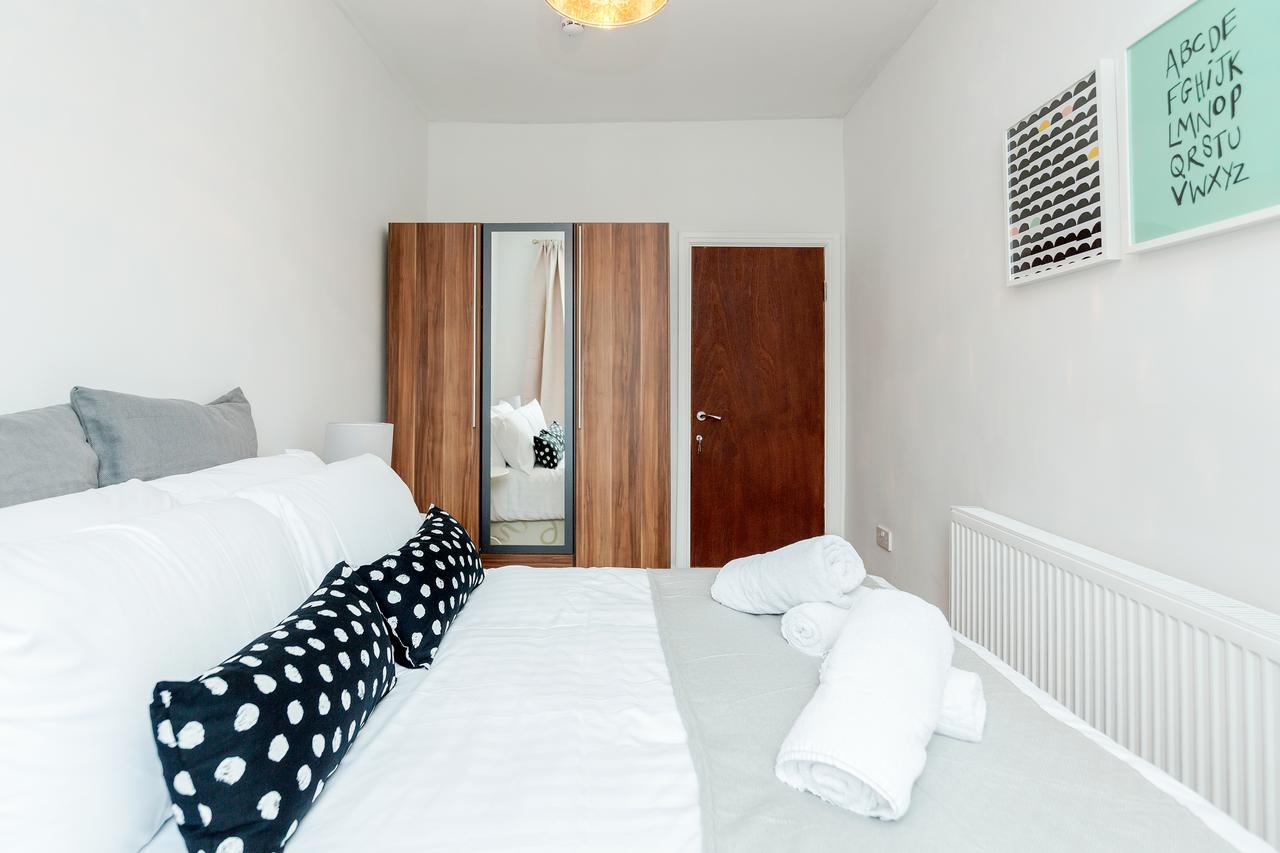 Welcomestay Clapham Junction 2 Bedroom Apartment ลอนดอน ภายนอก รูปภาพ